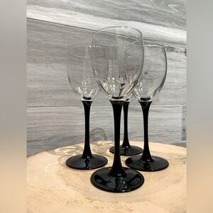 4 Luminarc VINTAGE Black Stem Wine Glasses made in France